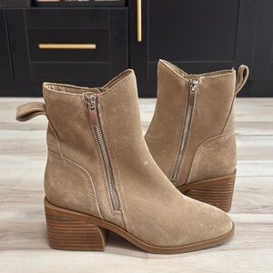 Steve Madden Tan Suede Ankle Boots